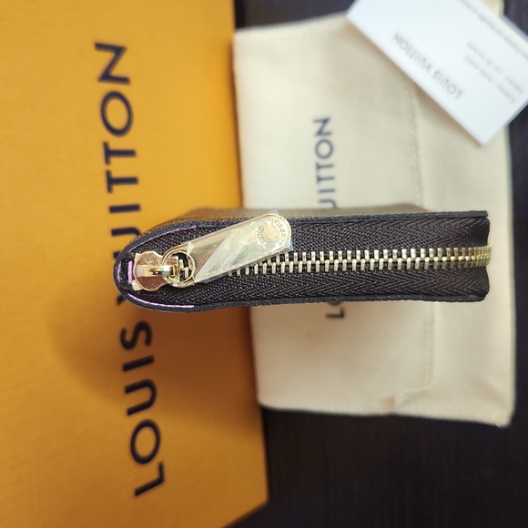 LV Vivienne Small Zip Wallet, Unused! - Picture 5 of 9